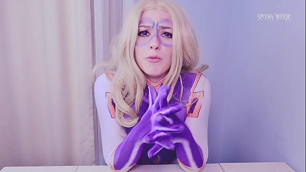 The superheroine was about to neutralize the villain, but he prevented her with his big dick