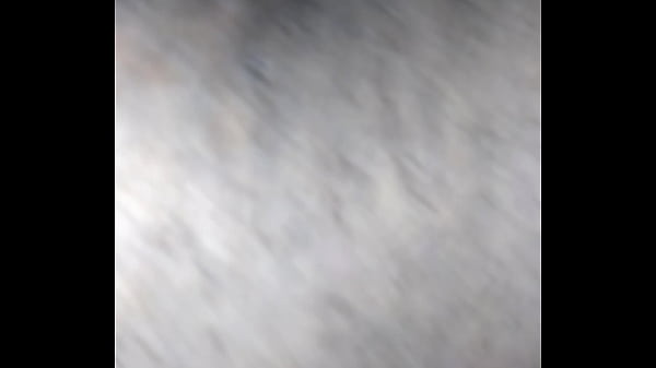 Me encanta que me cojan fuerte mi oyito 