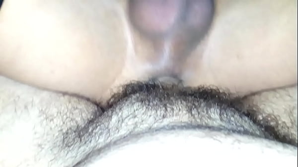 Joven travesti de closet con su macho vergon maduro