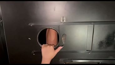 S&oacute; casada safada, falaram para os maridos cornos que fariam hora extra e foram para casa de swing distribuir buceta para os machos pauzudos.