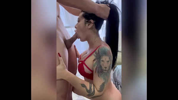 Chupei o pau dele at&eacute; ficar toda gozada