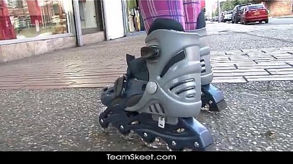 Oyeloca Amateur latina teen Camila Santiago shaved pussy fuck