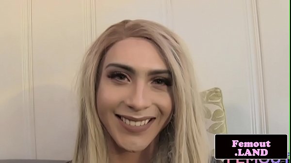 Highheeled shemale jerking hard dick nicely