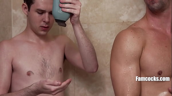 Dakota Lovell ,Eddie PatrickFucking Step Son In Shower- Dakota Lovell ,Eddie Patrick