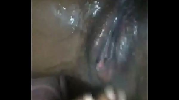 Squirting pussy on vibe