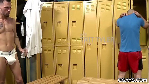 Big cocked dudes having some gay fun