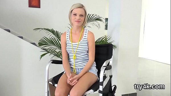 Nice sweetie gives a blowjob in pov and gets yummy pussy pounded