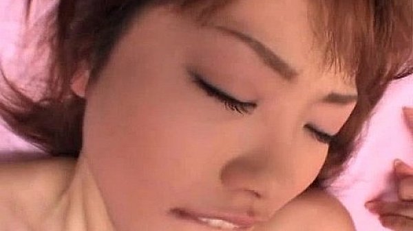Petite japanese girl sucking cock