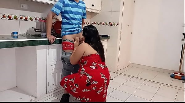 I help my stepmother in the kitchen to clean, then I end up seeing her big ass that she has, she lets me suck her big pussy
