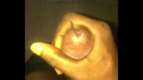 I wank off inside the restroom  