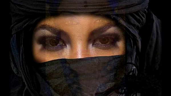 Malia Erotic Eyes.WMV