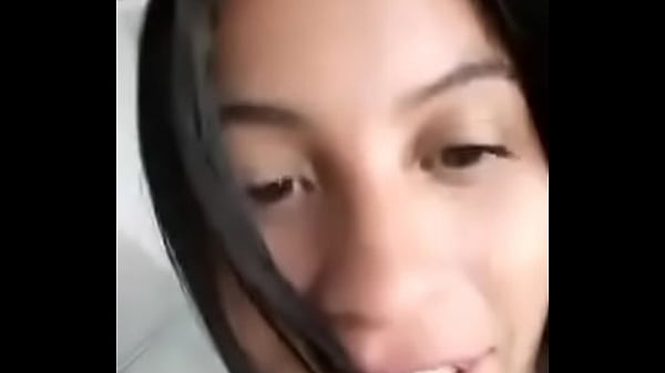 Mi novia bien cachonda se grava para mi. mamacita