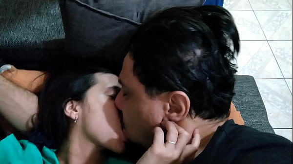 QUASE AN&Atilde; AMA MUITO FICAR BEIJANDO SEU VELHO BANGUELA