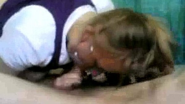 Curva Andreea Romania va suge pula pt 10 lei