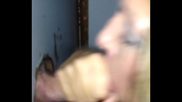 trim.02072A0C-DDEE-43B3-AF95-368E6A951381.MOV  