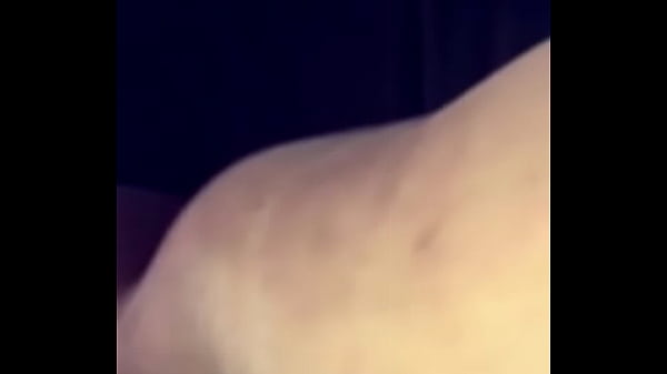 Twerking and Playing With My Big Phat Juicy White Ass 