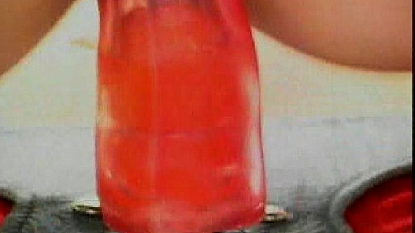 X Cuts - Surfre Girls - scene 2 - extract 1