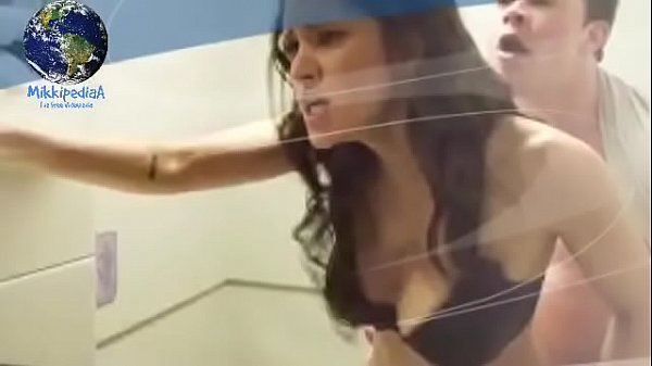 VIRAL VIDEO:PLANE के TOILET में SEX,TEACHER banned due to having SEX On THE Plan