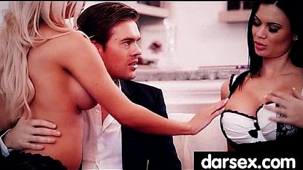 Babe Enjoys an Erotic Afternoon Fuck 16