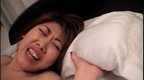 Mina Yamada is fucked with fingers