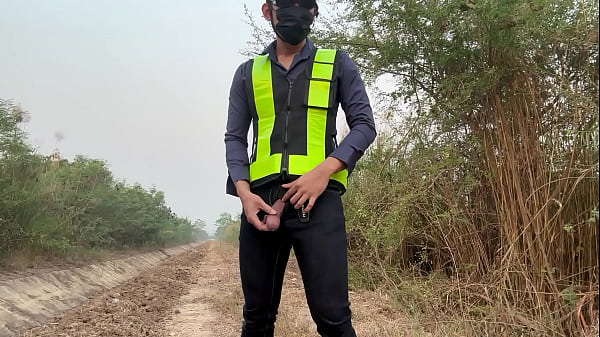 Thai Engineer jerk off and cumshot in public. 