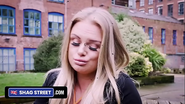 Luke Is An Affluent Man Looking To Take Care Of A Stunning MYLF Like Bonnie Rose - ShagStreet