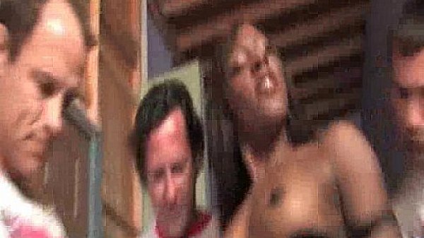 Black Babe Sucks White Men