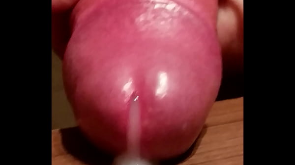 Lechazo en primer plano - really close cumshot