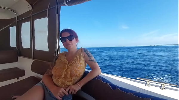 Coucou les loulous, bonne journ&eacute;e &agrave; vous tous, ce soir c'est le week end, ...