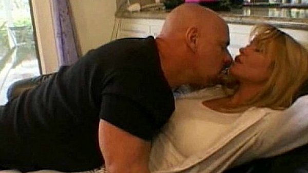 Hot mature blonde ass fuck