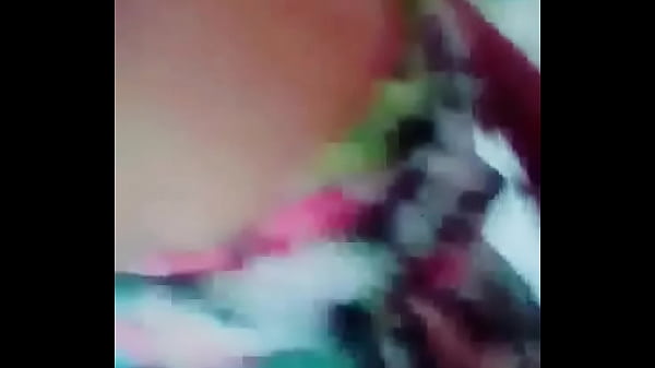 Nativa caliente empieza a tocarse 3/6