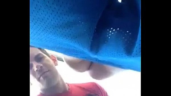 Culo pidiendo leche caliente