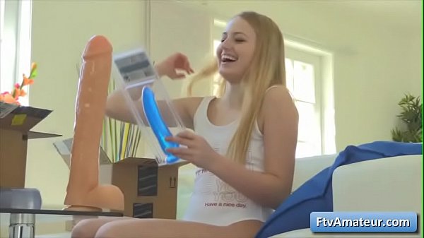 Cutie teenager blondie girl unpack sex dildos and start enjoy them 