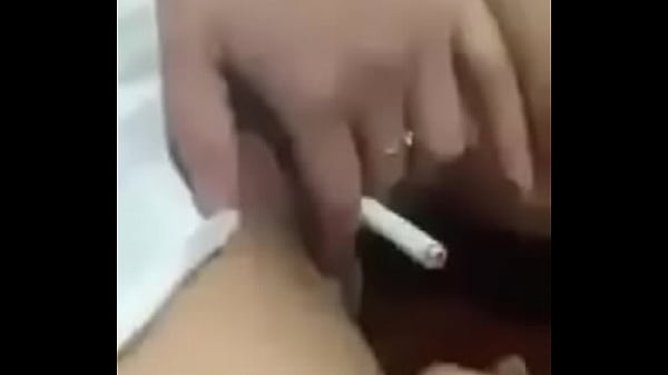 fumando por mi co&ntilde;o