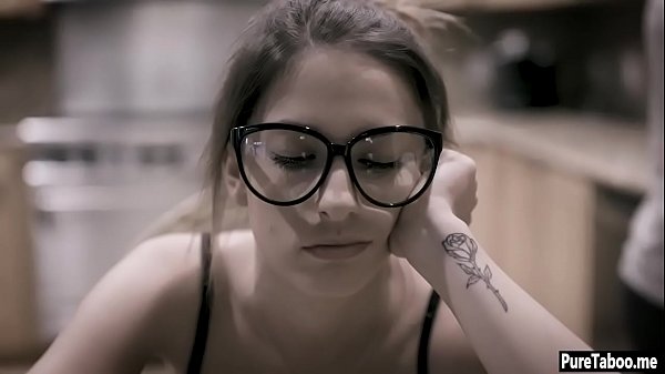 Nerdy teen enjoyed fucking in her first DP sex