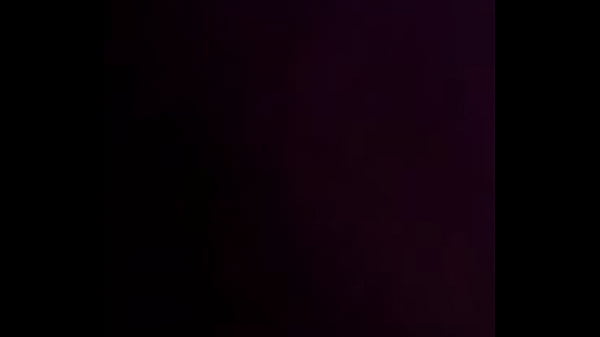 Neg&atilde;o comendo a branquinha escandalosa