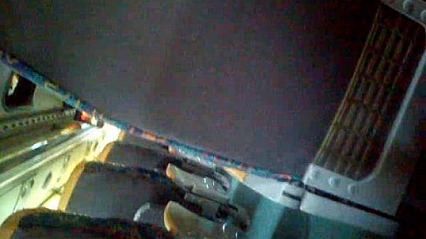 argentino pajeandose en el micro