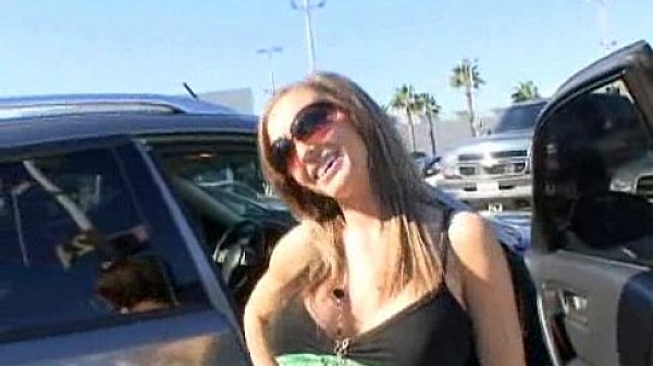 Hot Chick Jenna Presley likes big cock