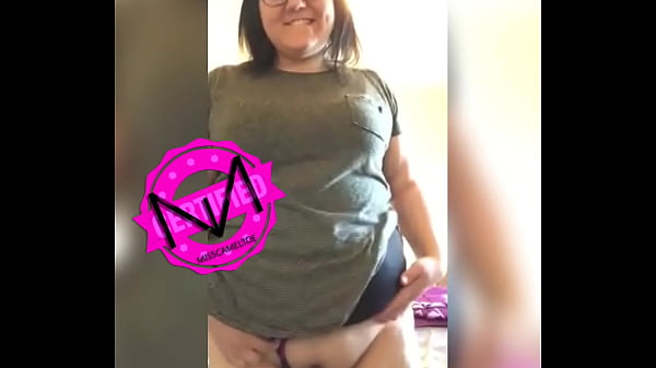 grande camel de esta gordita