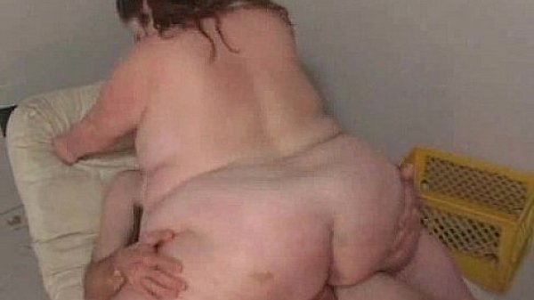 Fat mature slut fucked hard