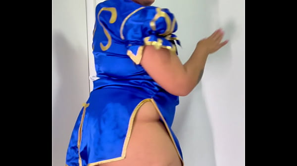 BBW Chun-li Can't Stop Farting