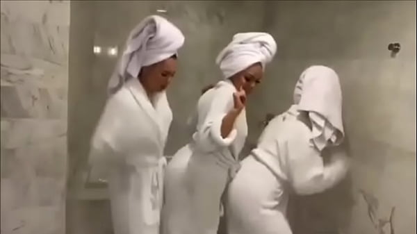 Sexy Girls Dance in the Shower