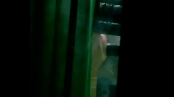 e n&agrave;y ưa dẫn btrai về f&ograve;g qhệ, nh&igrave;n mặt hiền lắm