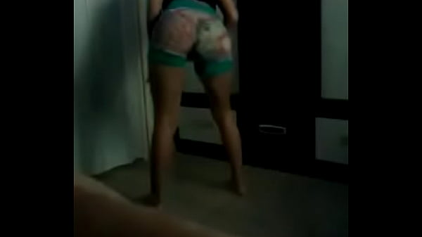 PUTINHA DAN&Ccedil;ANDO FUNK COM SHORT GULOSO