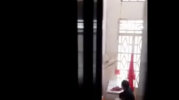 Old man sucks guard&rsquo;s big dick