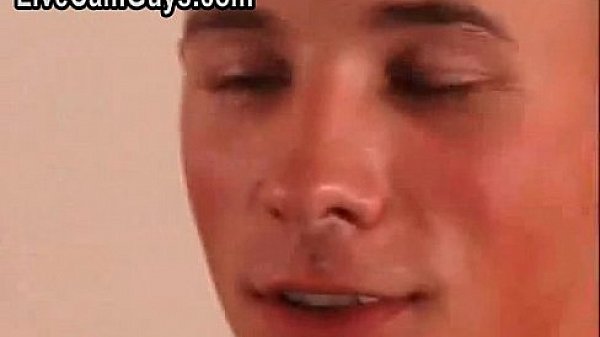 Amateur Straight Dude Used By Gay Men