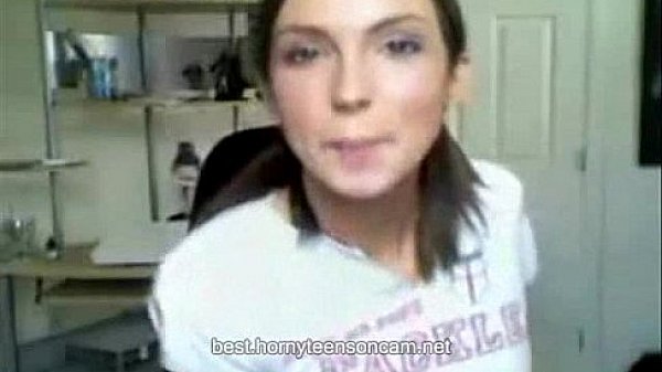 adorable hot tight webcam girl showing her goods