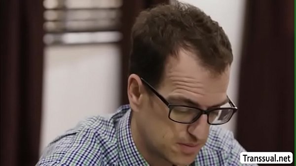 TBabe Lena Kelly satify her anal needs by letting dude fucks her 