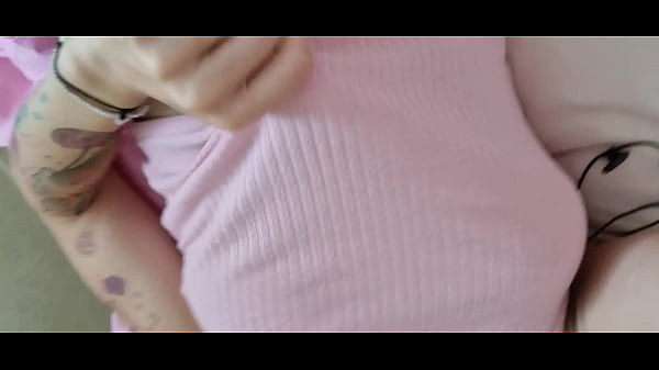 Coucou mes bonbons Vous faites quoi aujourd'hui ?  