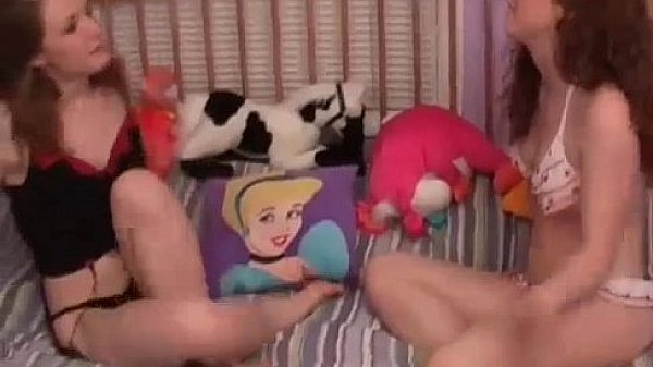 Curious teen Kitty has a bisexual sleepover